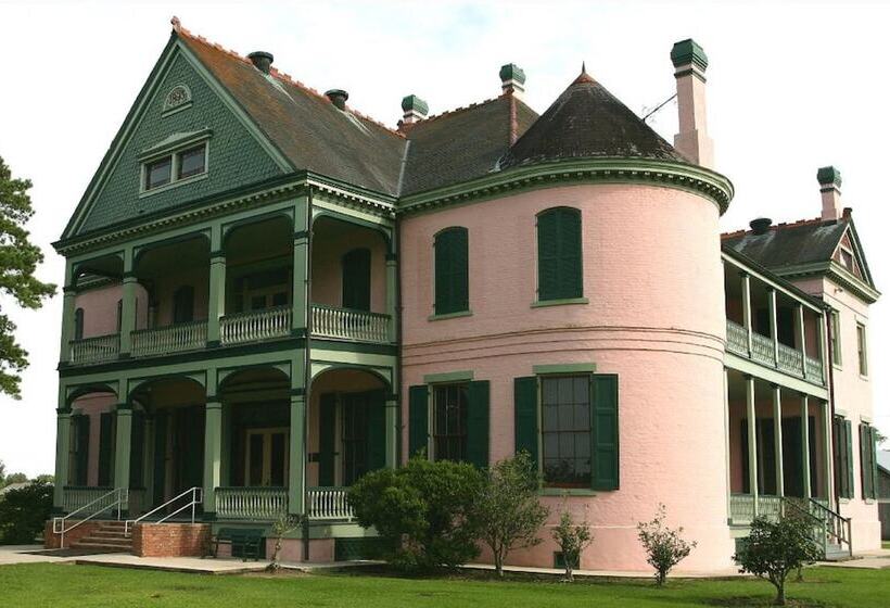 Отель Candlewood Suites Houma, An Ihg