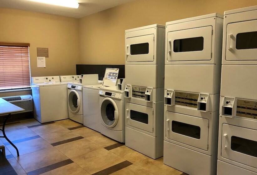 Отель Candlewood Suites Houma, An Ihg