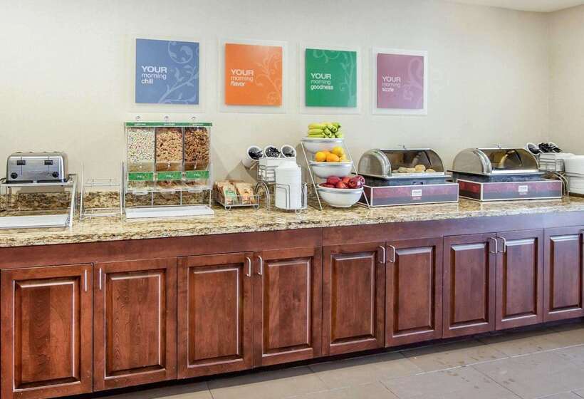 בית מלון כפרי Comfort Suites Marietta Parkersburg