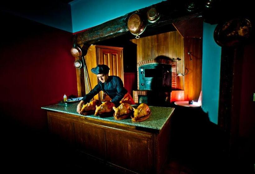 هتل Condes De Castilla