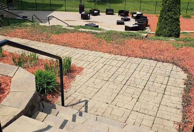 فندق Courtyard By Marriott Battle Creek