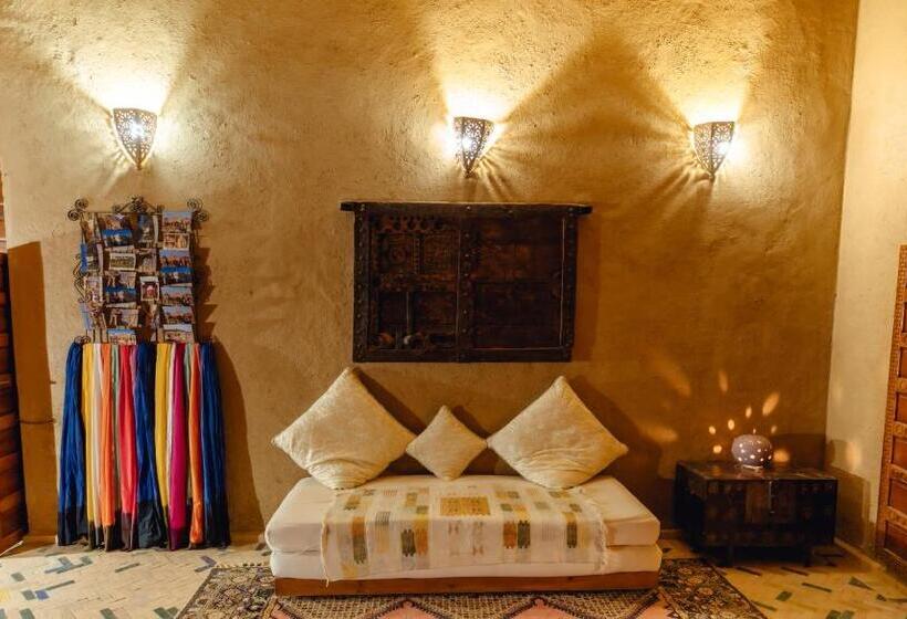 هتل Dar El Janoub