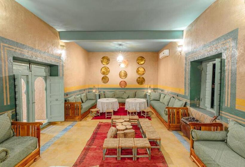 هتل Dar El Janoub