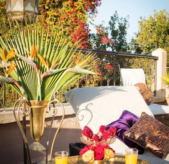 هتل Riad Dar Jaguar