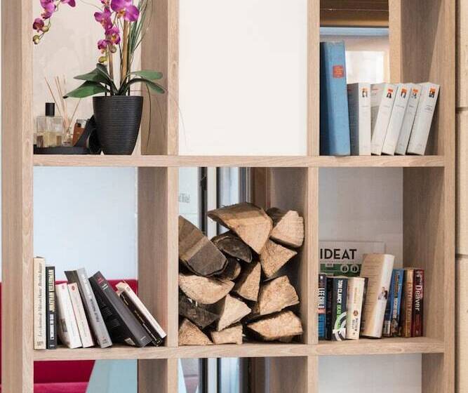 فندق Grand Hôtel Clichy Paris