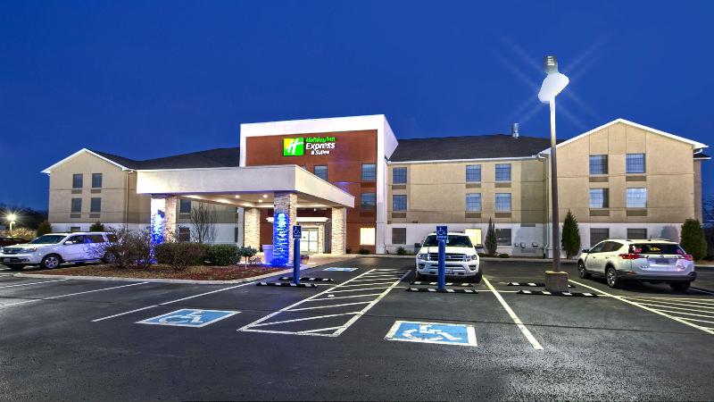 فندق Holiday Inn Express & Suites Crossville, An Ihg
