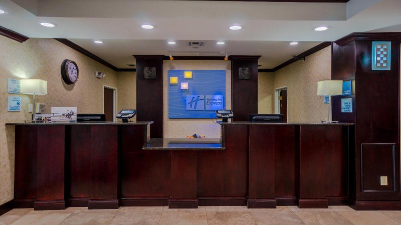 Holiday Inn Express Hotel & Suites Pampa, An Ihg
