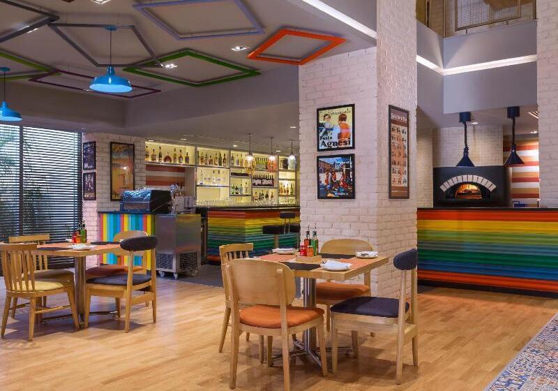 酒店 Holiday Inn New Delhi International Airport, An Ihg