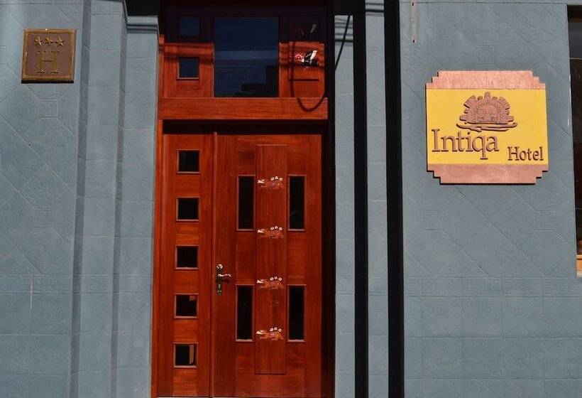 ホテル Intiqa