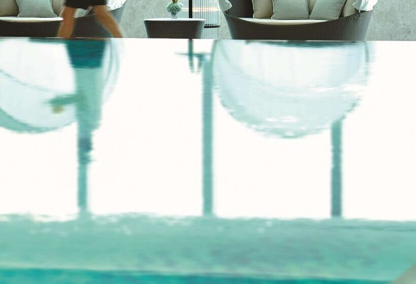 호텔 Jing An Shangrila, Shanghai