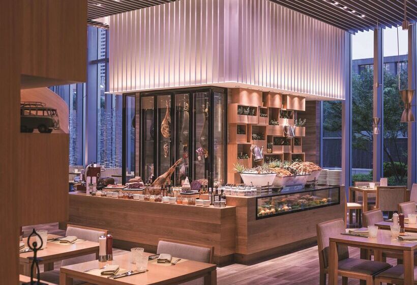 호텔 Jing An Shangrila, Shanghai