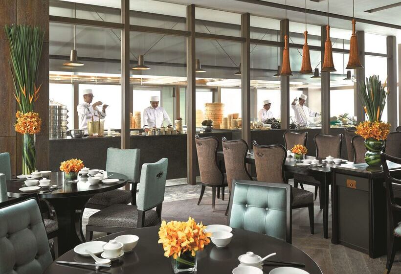 호텔 Jing An Shangrila, Shanghai