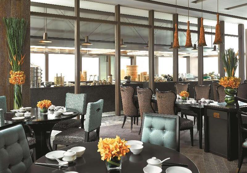 호텔 Jing An Shangrila, Shanghai