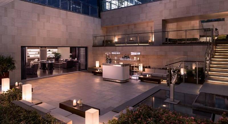 호텔 Jing An Shangrila, Shanghai