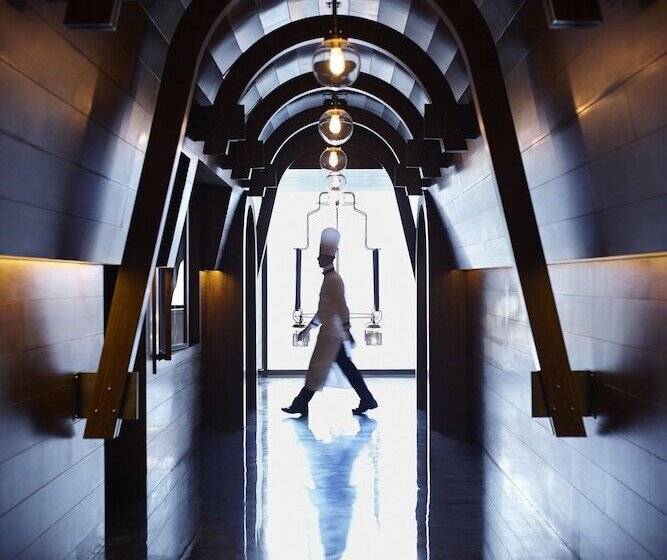 호텔 Jing An Shangrila, Shanghai