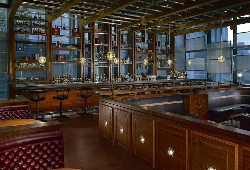 호텔 Jing An Shangrila, Shanghai