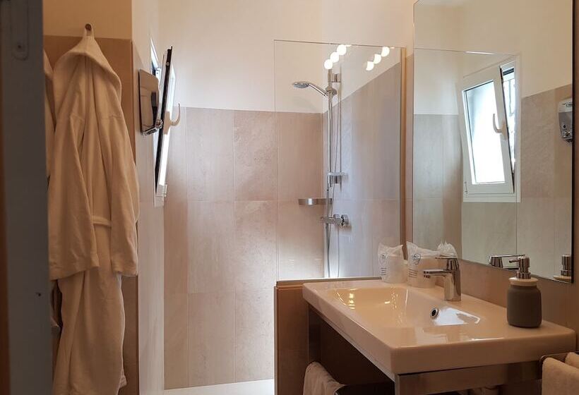 فندق La Francesa Suites