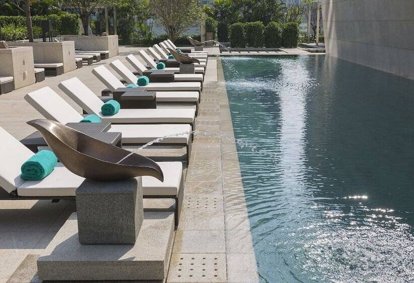 Отель Mandarin Oriental Guangzhou