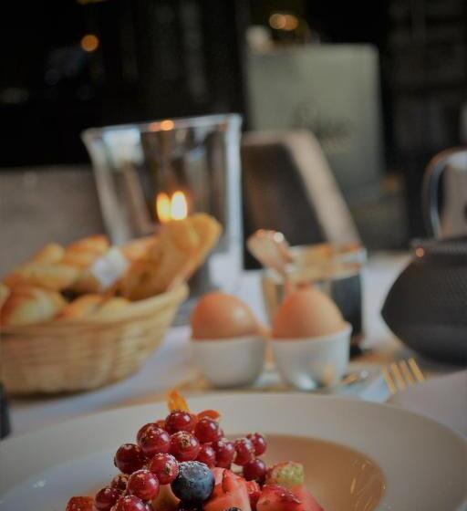 Hotel Odette En Ville