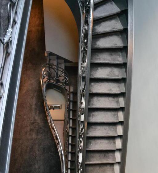 Hotel Odette En Ville