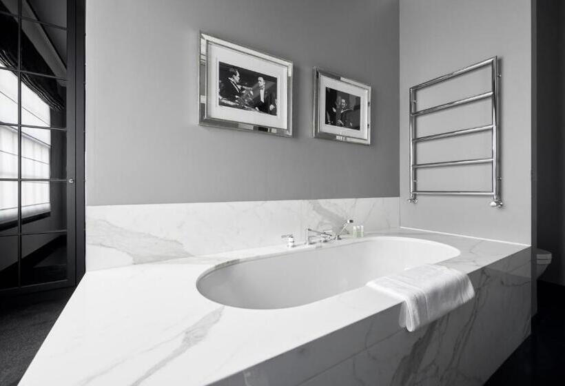 Hotel Odette En Ville