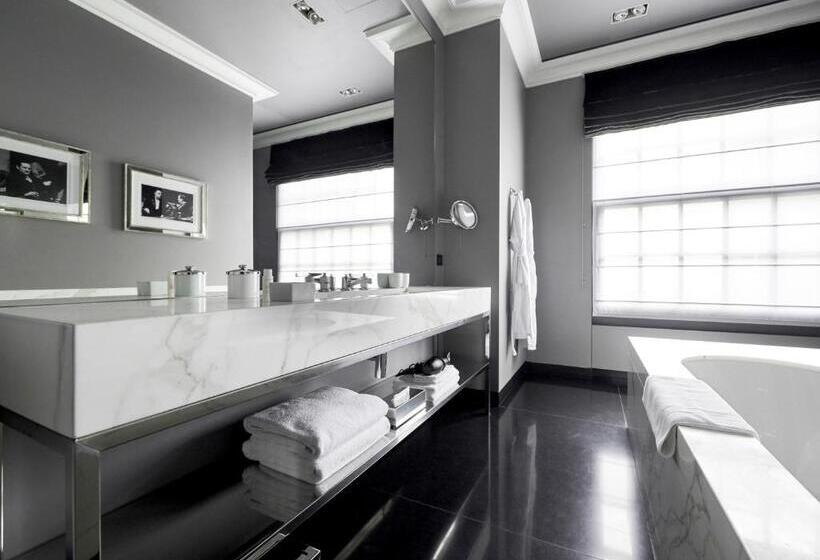 Hotel Odette En Ville