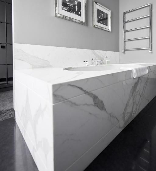 Hotel Odette En Ville