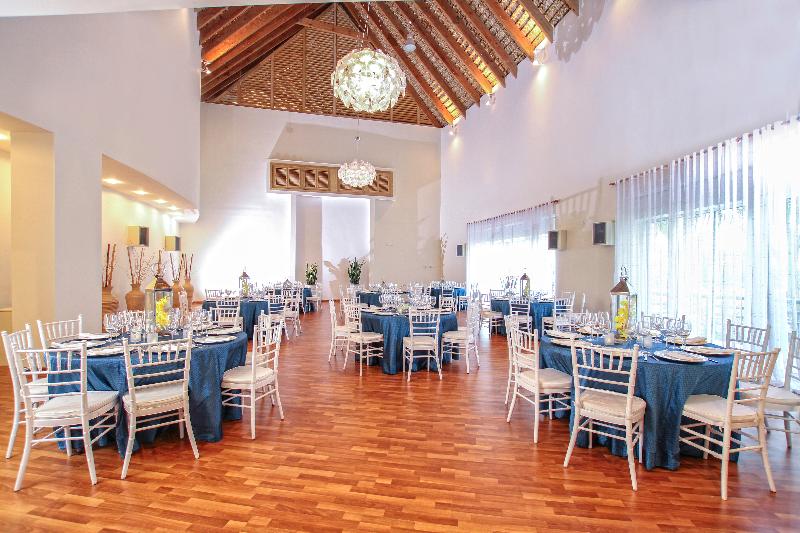 בית מלון כפרי Punta Palmera Cap Cana By Essenza Retreats