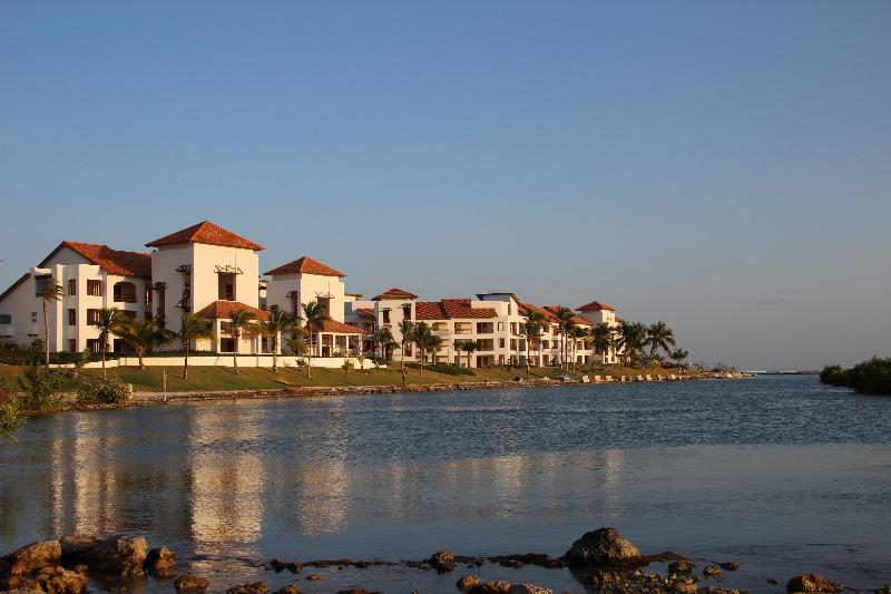 בית מלון כפרי Punta Palmera Cap Cana By Essenza Retreats