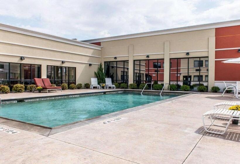 酒店 Quality Inn & Suites