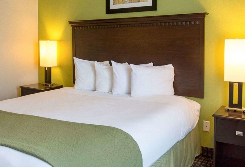 فندق Quality Inn & Suites Quantico