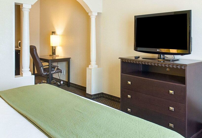 فندق Quality Inn & Suites Quantico