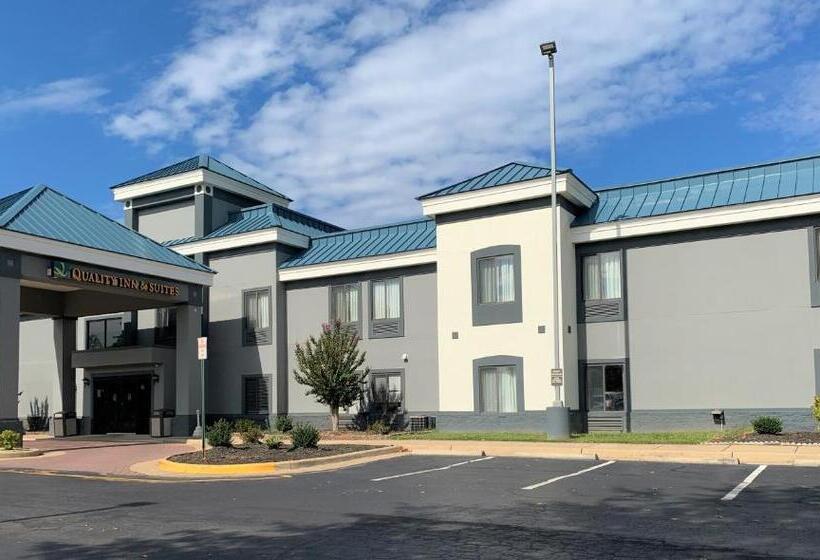 فندق Quality Inn & Suites Quantico