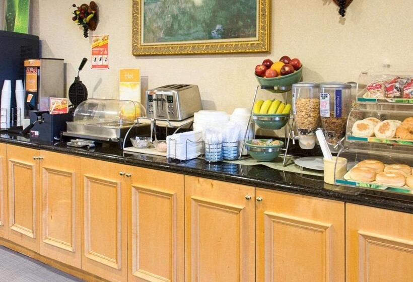 فندق Quality Inn & Suites Quantico