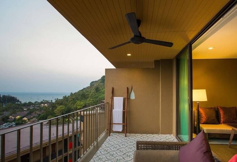 בית מלון כפרי Sunsuri Phuket   Sha Plus