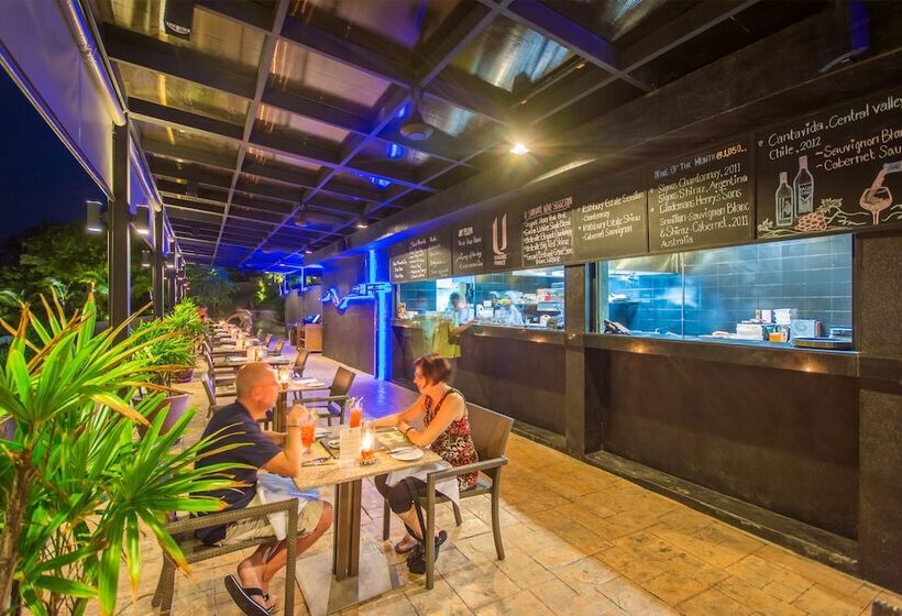 בית מלון כפרי Sunsuri Phuket   Sha Plus