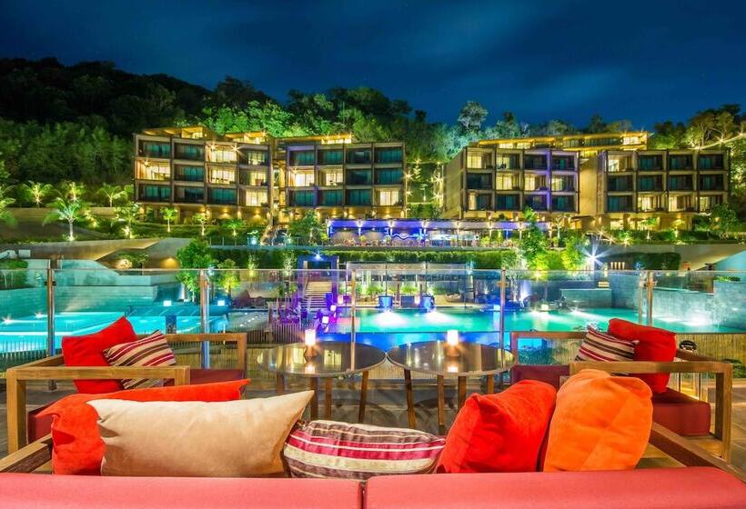 Отель Sunsuri Phuket Sha Plus