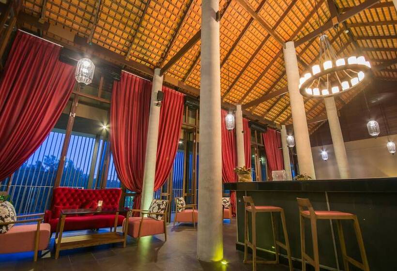 בית מלון כפרי Sunsuri Phuket   Sha Plus