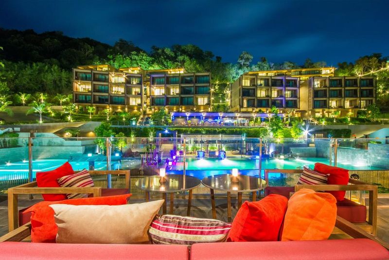 בית מלון כפרי Sunsuri Phuket   Sha Plus