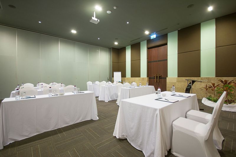 בית מלון כפרי Sunsuri Phuket   Sha Plus