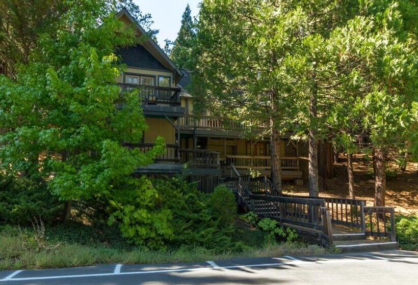 Mountain Retreat Resort, A Vri Resort