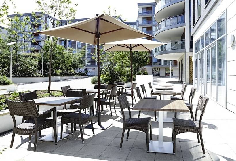 Novotel London Brentford