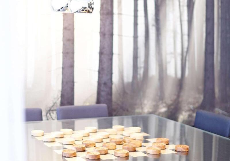 Novotel London Brentford