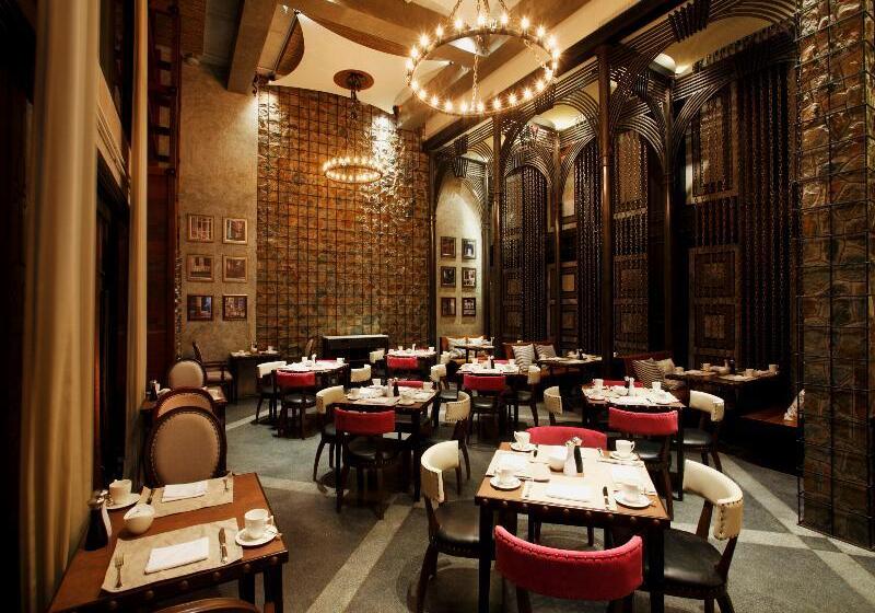 Pattaya Modus Beachfront Resort