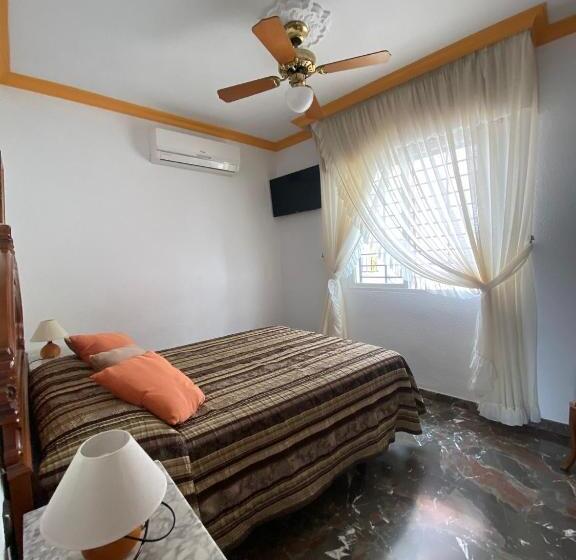 Pensión Mari Carmen