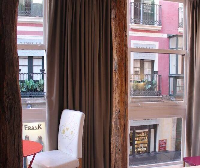 Pension Aliciazzz Bed And Breakfast Bilbao