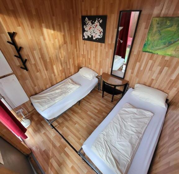 Курорт Easy Lodges Berlin