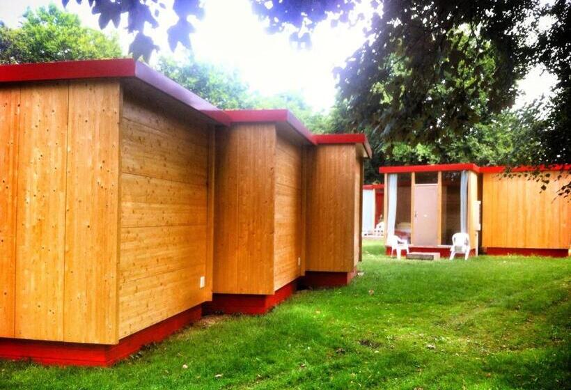 Курорт Easy Lodges Berlin
