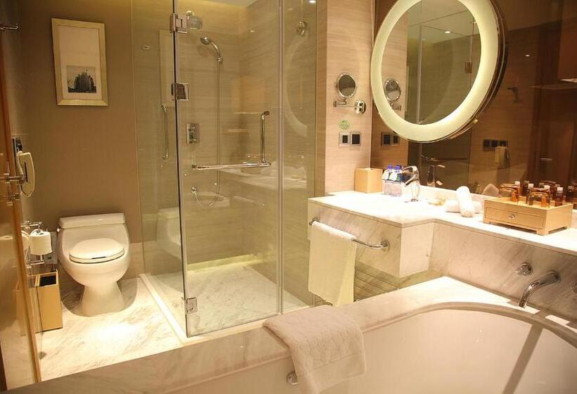 Shanghai Hongqiao Airport Hotel Air China