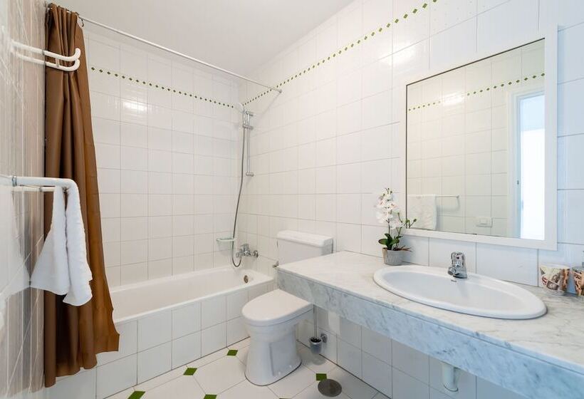 Vista Bella Bungalows Adults Only